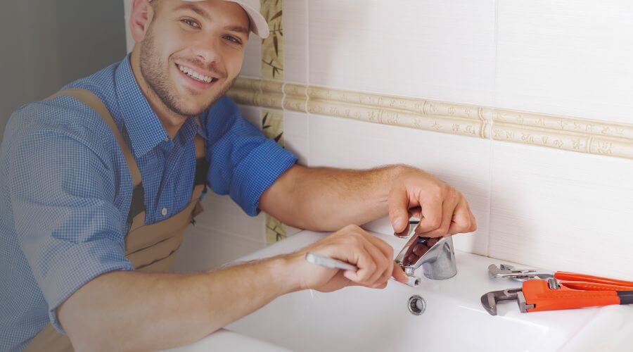 Professional emergency plumbing in Cecil, WI